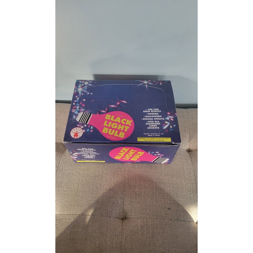 Case of 12 Rubie’s Black Light Bulbs 75W 120V Vintage Halloween NOS Style 3783